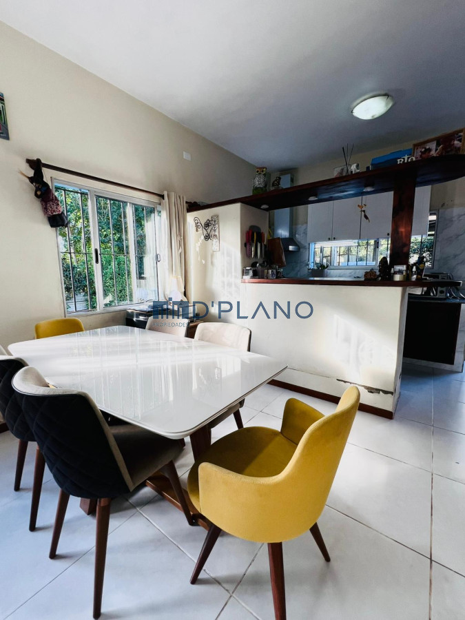 Casa ID.28 - Venta de hermosa y solida casa en La Fortuna.