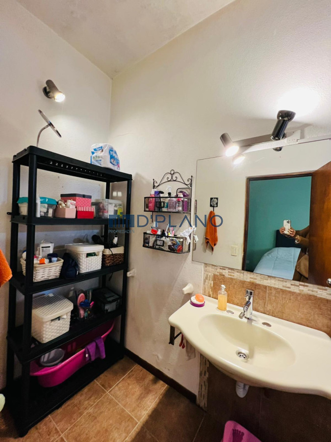 Casa ID.28 - Venta de hermosa y solida casa en La Fortuna.