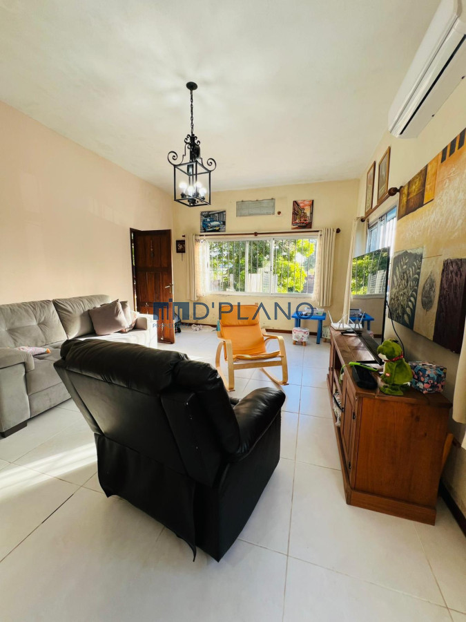 Casa ID.28 - Venta de hermosa y solida casa en La Fortuna.