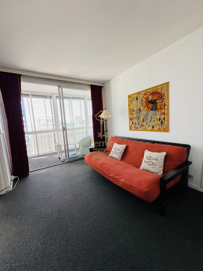 Apartamento ID.768 - ALQUILER Y VENTA de encantador apartamento en Peninsula.