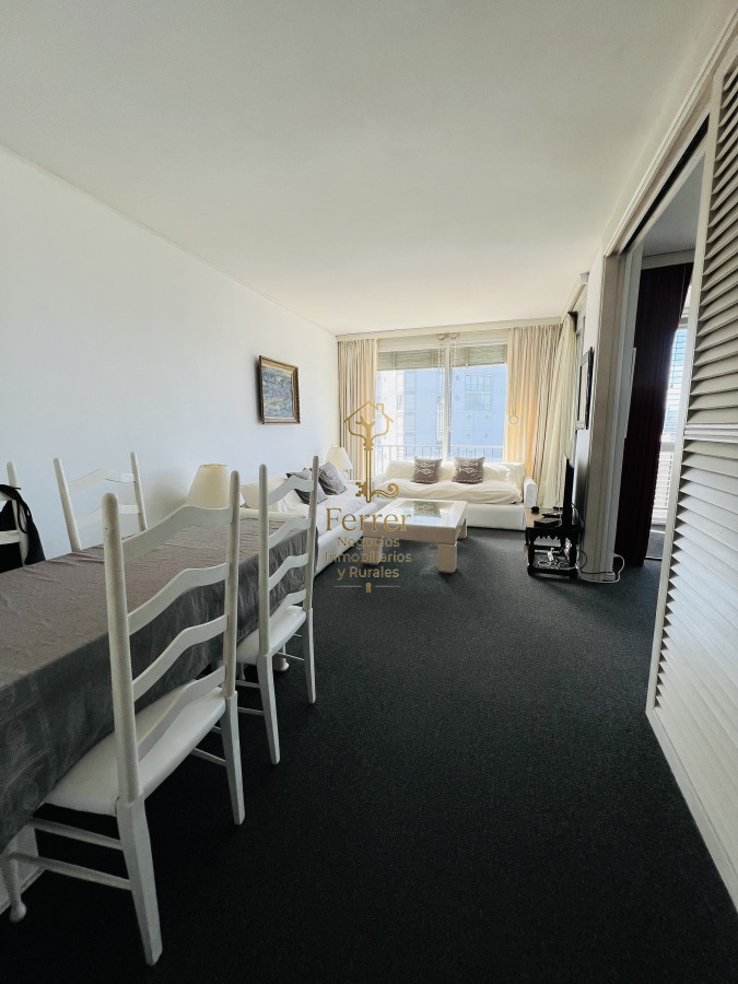 Apartamento ID.768 - ALQUILER Y VENTA de encantador apartamento en Peninsula.