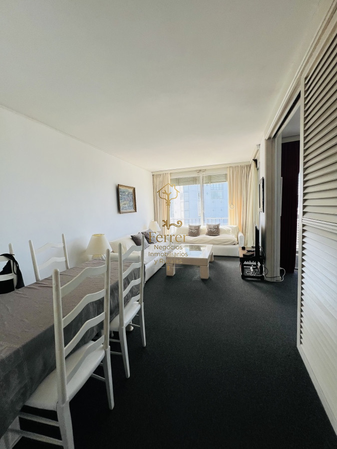 Apartamento ID.768 - ALQUILER Y VENTA de encantador apartamento en Peninsula.