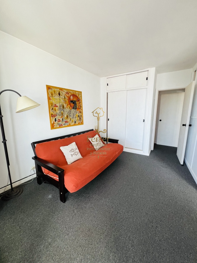 Apartamento ID.768 - ALQUILER Y VENTA de encantador apartamento en Peninsula.