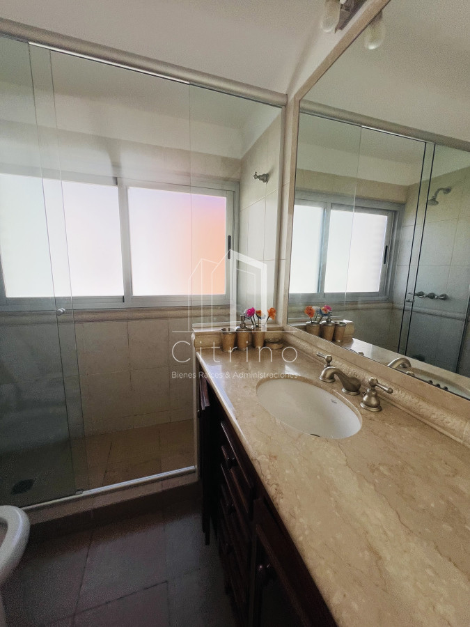 Apartamento ID.1580 - Venta de Penthouse Duplex Primera Linea  Mansa
