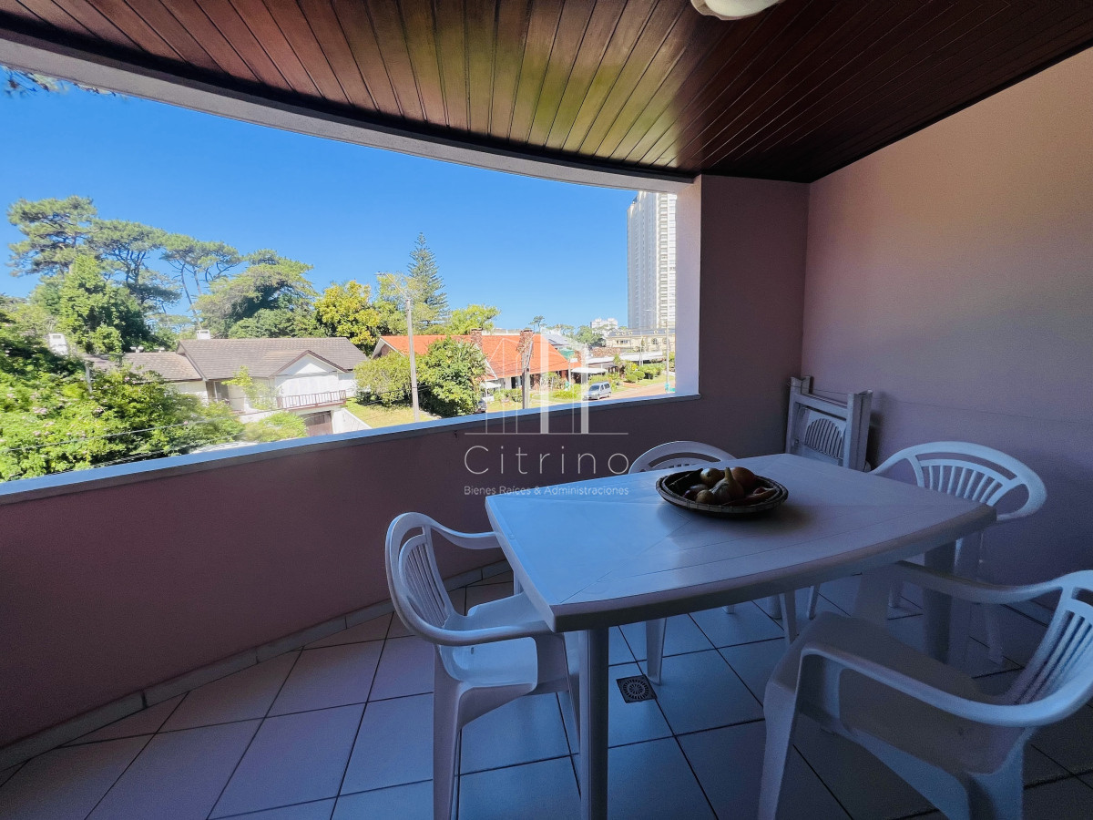 Apartamento ID.1524 - Alquilo apartamento 2 dormitorios Invernal - Punta del Este.