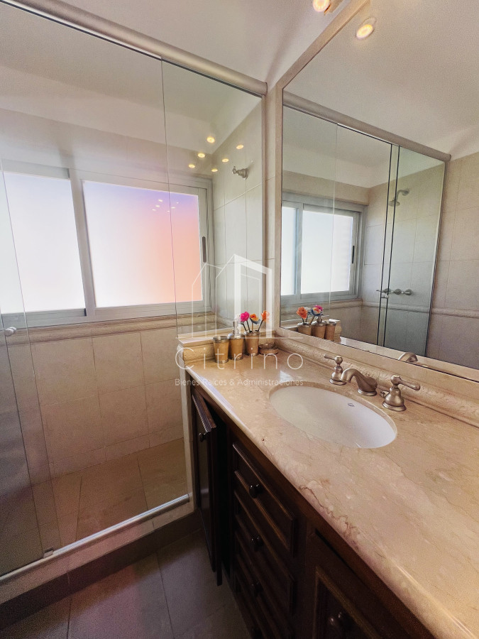 Apartamento ID.1580 - Venta de Penthouse Duplex Primera Linea  Mansa