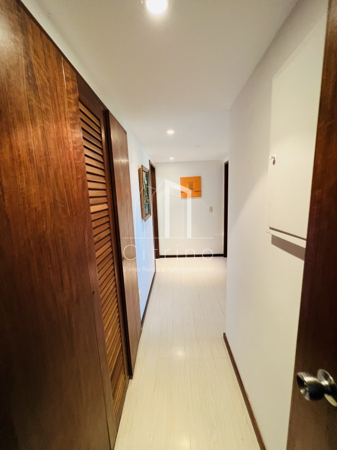 Apartamento ID.231 - Venta de destacado apartamento en Punta Ballena, Acantilados.