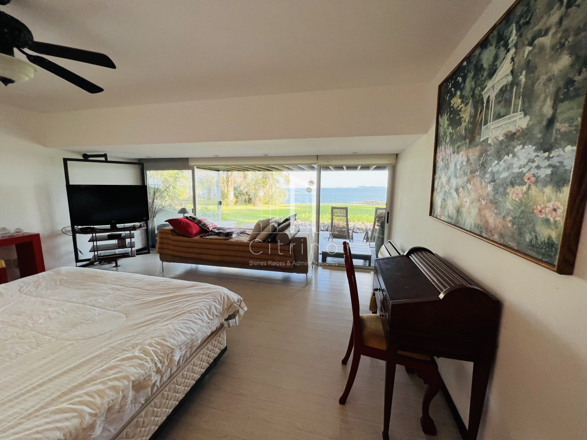 Apartamento ID.231 - Venta de destacado apartamento en Punta Ballena, Acantilados.