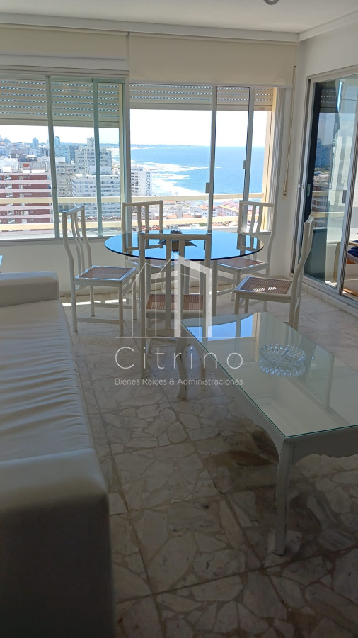 Apartamento ID.660 - Venta y alquiler de Hermoso Apto en Punta del Este-Peninsula