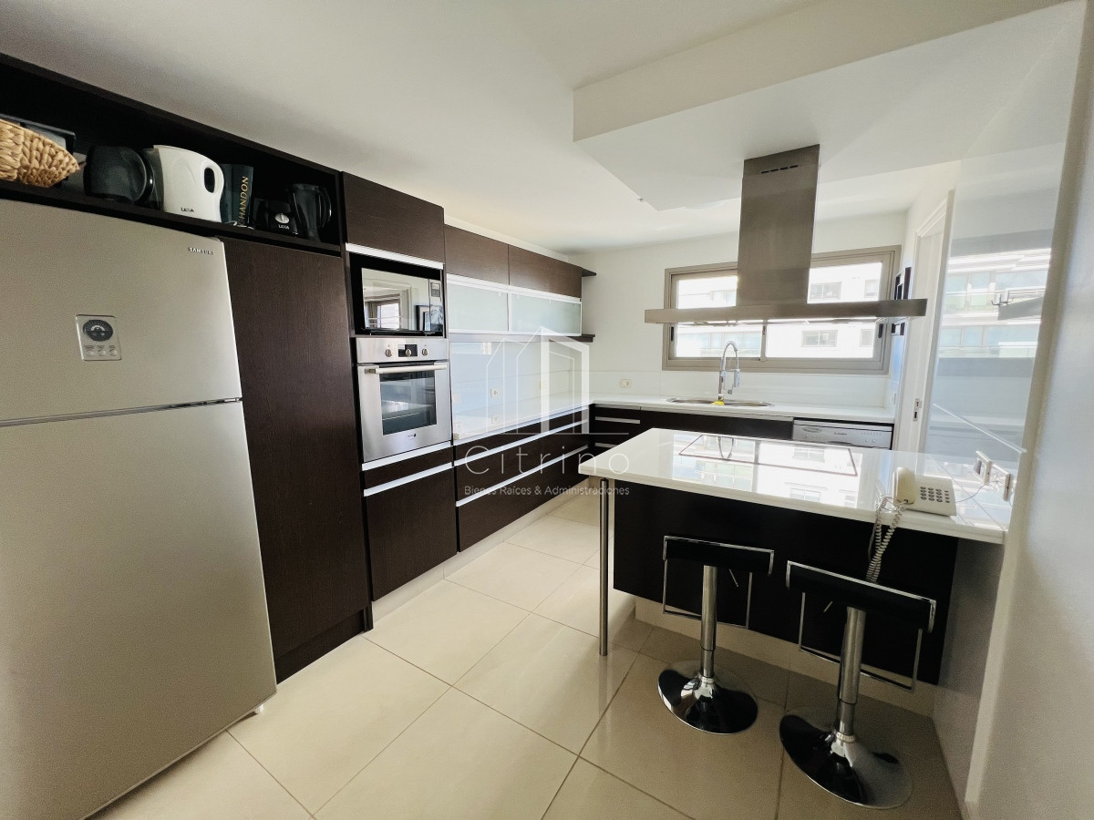 Apartamento ID.386 - Destacado Apartamento en Alquiler y Venta en Torre Imperiale I 