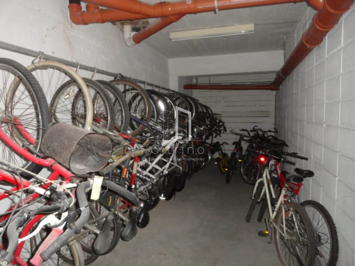 Apartamento ID.660 - Venta y alquiler de Hermoso Apto en Punta del Este-Peninsula