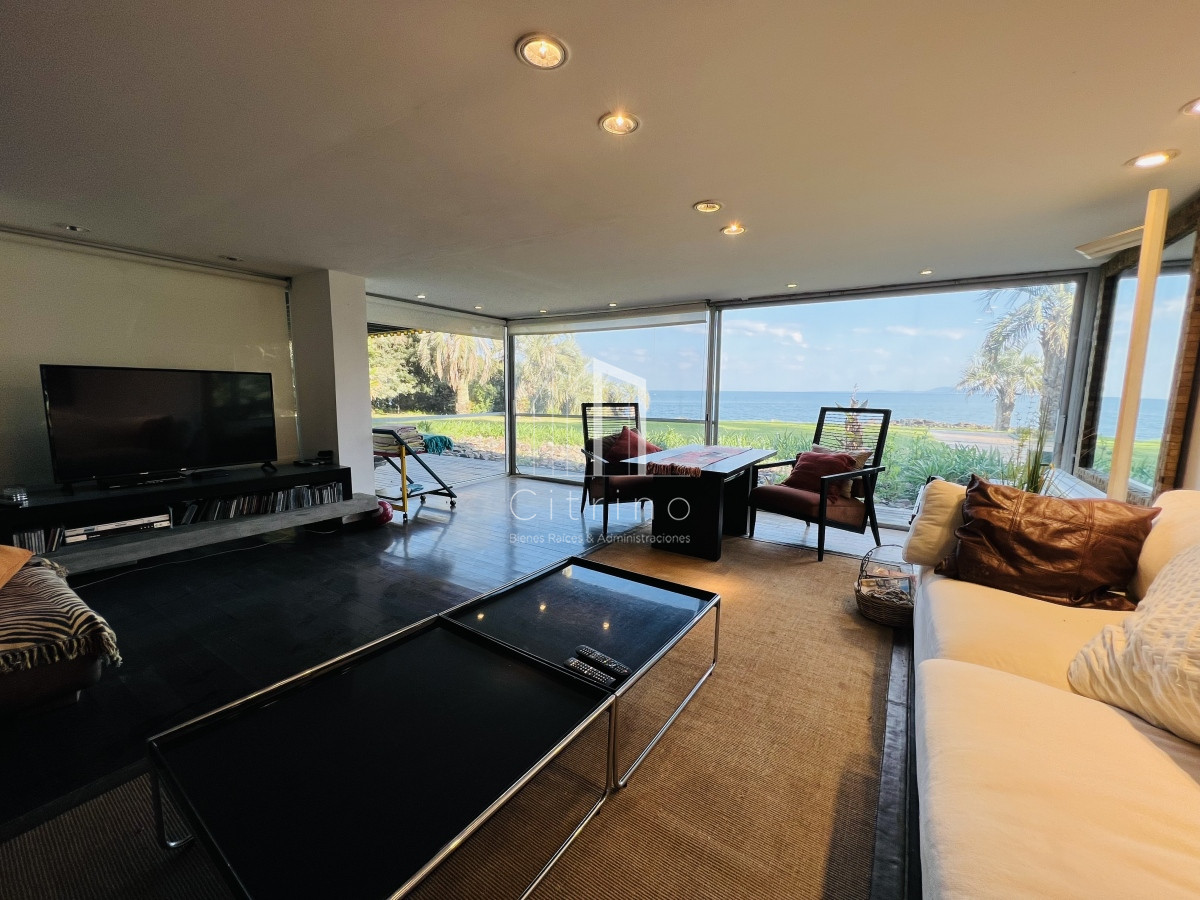 Apartamento ID.231 - Venta de destacado apartamento en Punta Ballena, Acantilados.