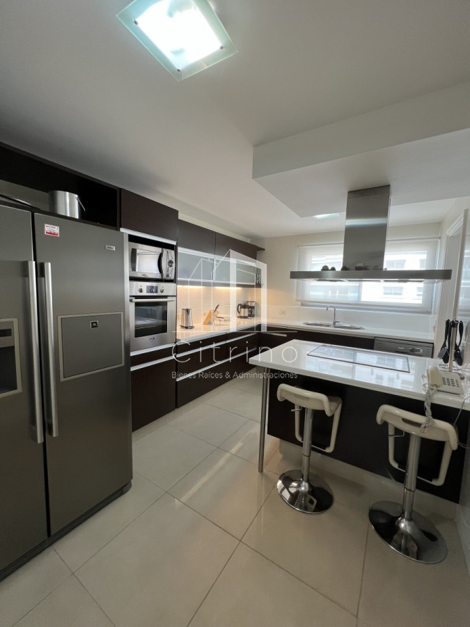 Apartamento ID.389 - Alquiler encantadora unidad en  Torre Imperiale I, Playa Brava.