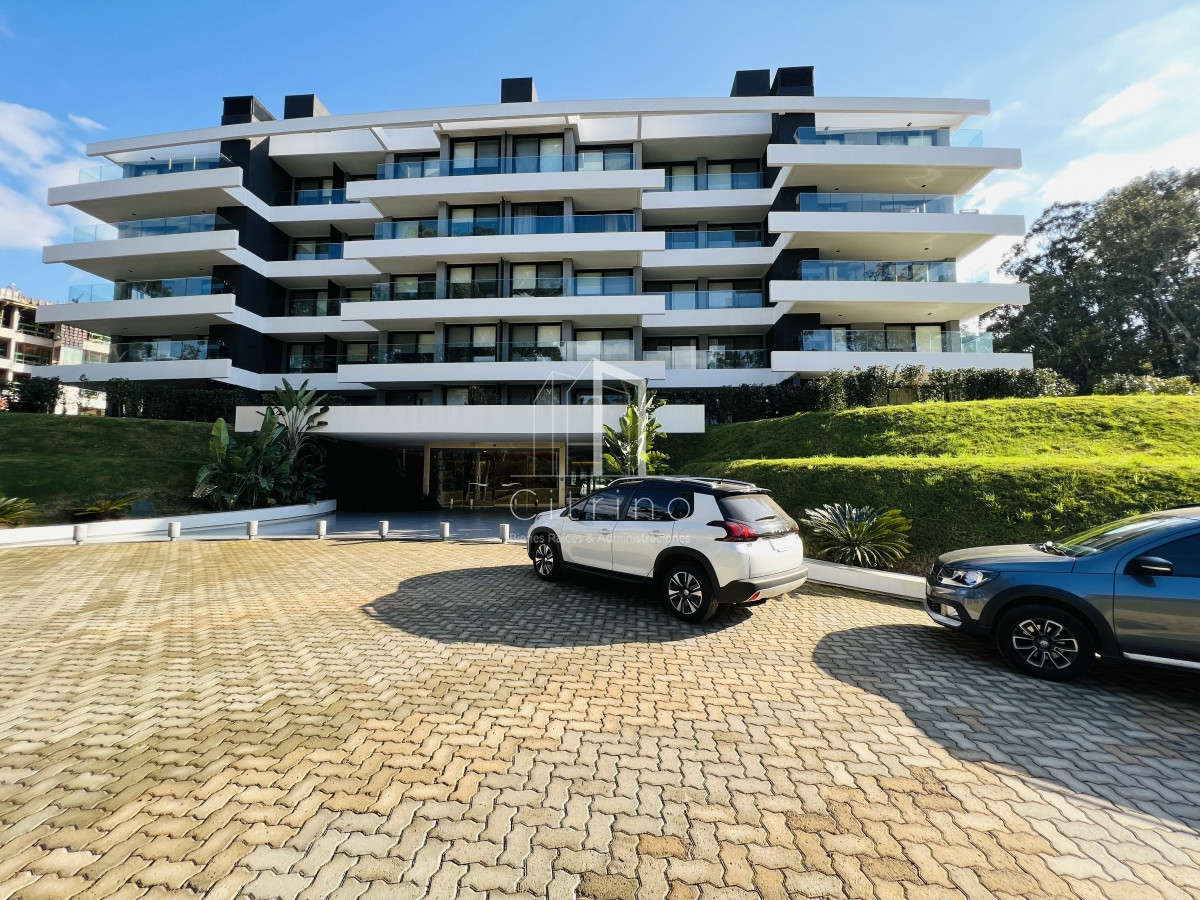 Apartamento ID.229 - Venta de Apartamento en Crystal View en Complejo Solanas Resort Barrio Privado.