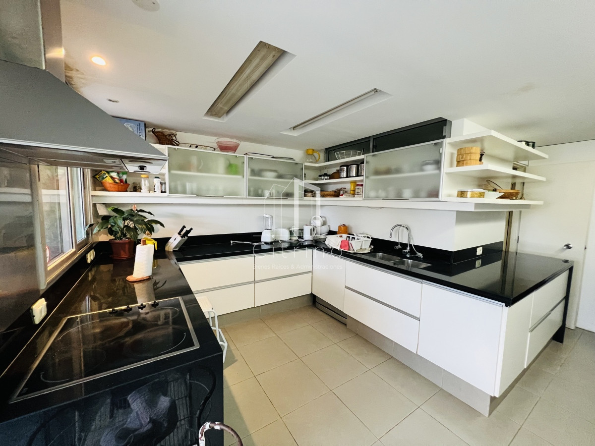 Apartamento ID.231 - Venta de destacado apartamento en Punta Ballena, Acantilados.