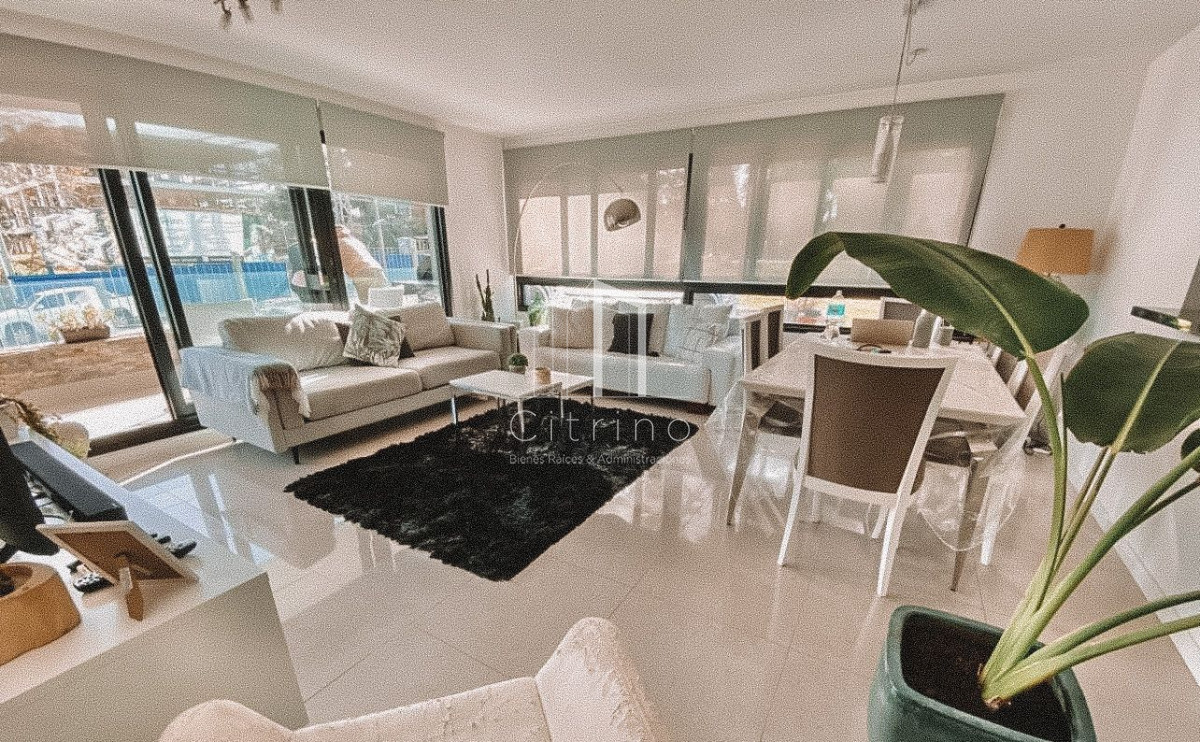 Apartamento ID.327 - Apto en Alquiler y Venta  2 dormitorios 3 baños - Punta del Este.