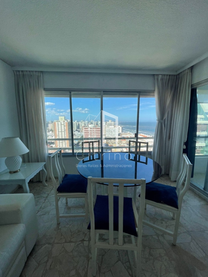 Apartamento ID.660 - Venta y alquiler de Hermoso Apto en Punta del Este-Peninsula