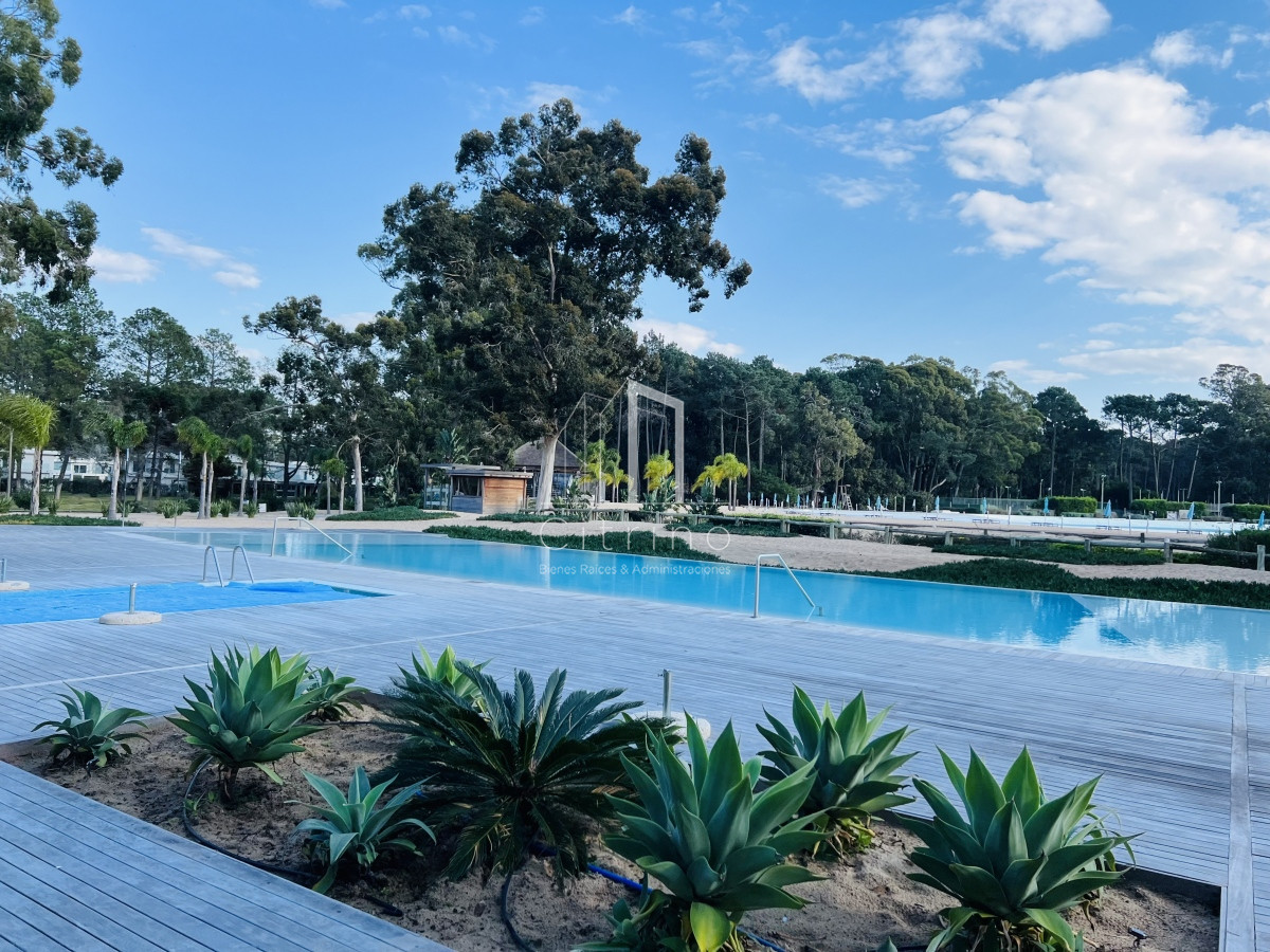 Apartamento ID.229 - Venta de Apartamento en Crystal View en Complejo Solanas Resort Barrio Privado.