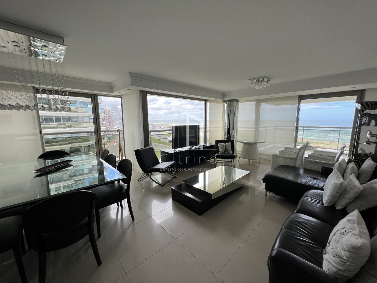 Apartamento ID.388 - Alquiler y venta de hermosa planta en Torre Imperiale II, Playa Brava.