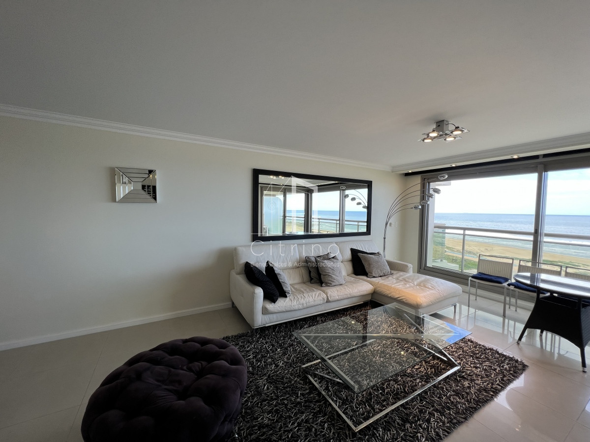 Apartamento ID.387 - Alquiler y venta de hermosa unidad en  Torre Imperiale II, Playa Brava.