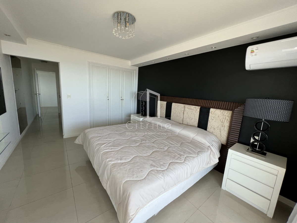 Apartamento ID.386 - Destacado Apartamento en Alquiler y Venta en Torre Imperiale I 