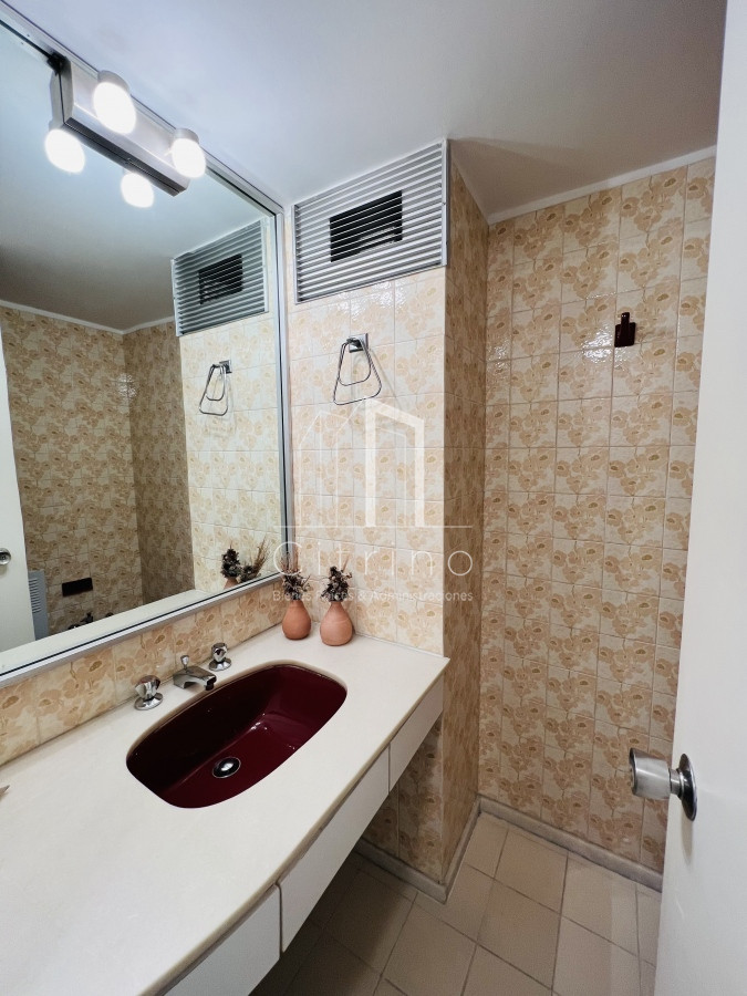Apartamento ID.323 - Venta hermosa Planta Primera Linea Playa Brava.