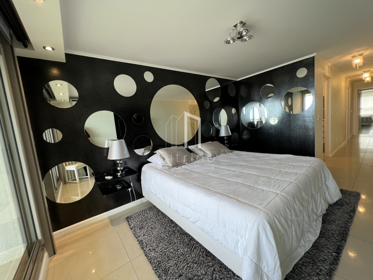 Apartamento ID.387 - Alquiler y venta de hermosa unidad en  Torre Imperiale II, Playa Brava.