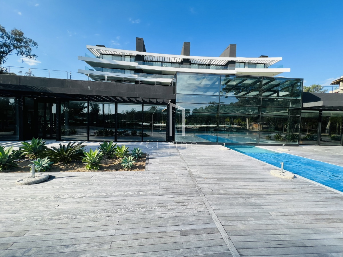 Apartamento ID.229 - Venta de Apartamento en Crystal View en Complejo Solanas Resort Barrio Privado.