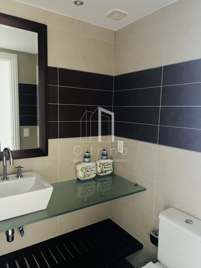Apartamento ID.386 - Destacado Apartamento en Alquiler y Venta en Torre Imperiale I 