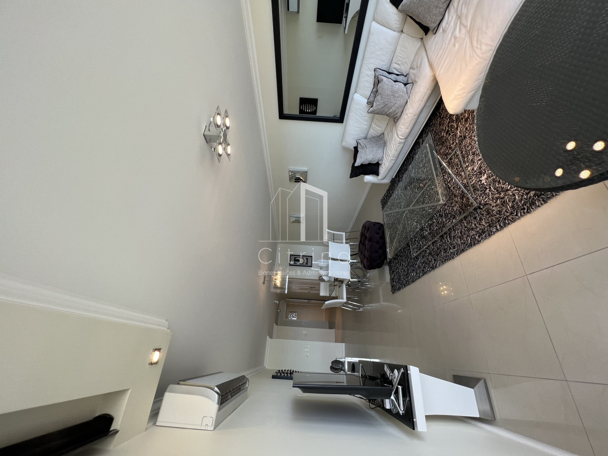 Apartamento ID.387 - Alquiler y venta de hermosa unidad en  Torre Imperiale II, Playa Brava.