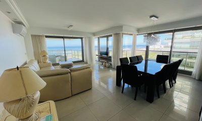 Destacado Apartamento en Alquiler y Venta en Torre Imperiale I