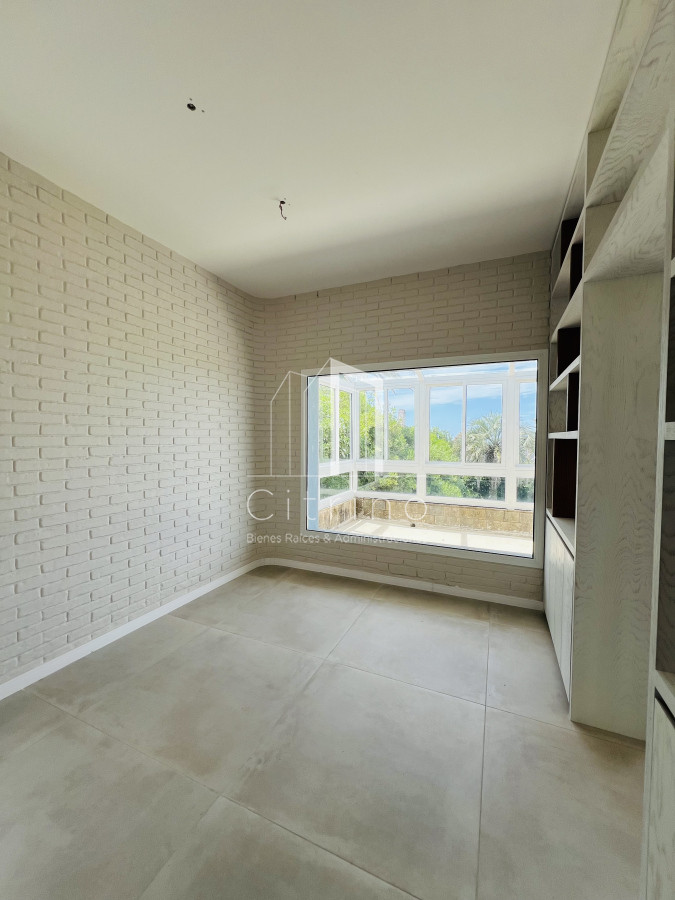 Casa ID.1386 - Venta de Casa Espectacular Zona Faro-Punta del Este.