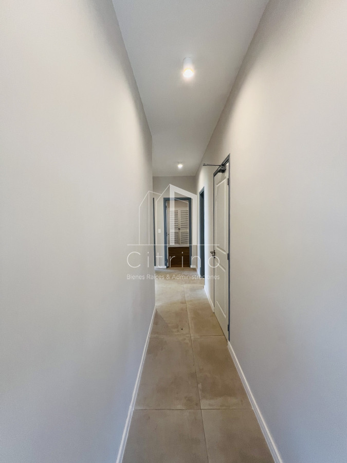 Casa ID.1386 - Venta de Casa Espectacular Zona Faro-Punta del Este.