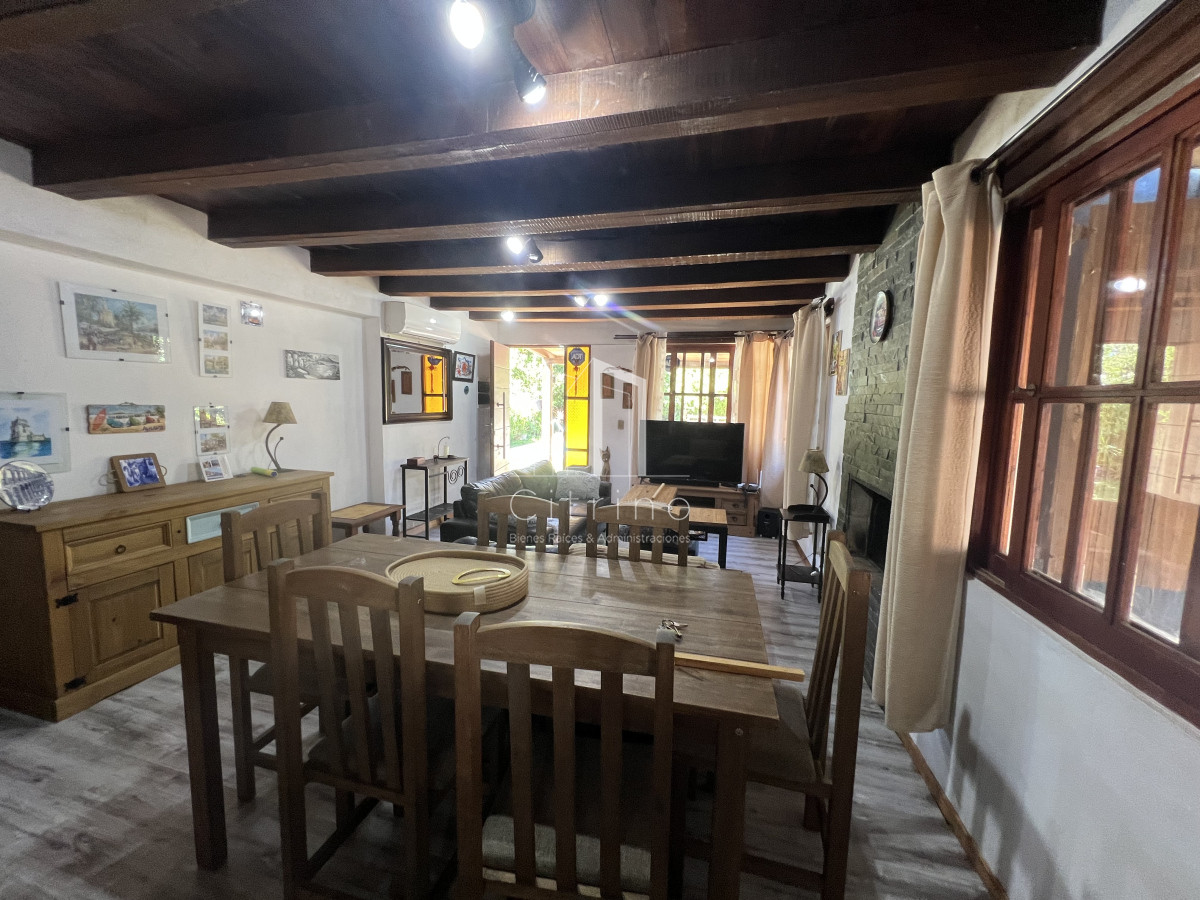 Casa ID.1538 - Venta y alquiler de hermosa casa en Balneario BS. AS.