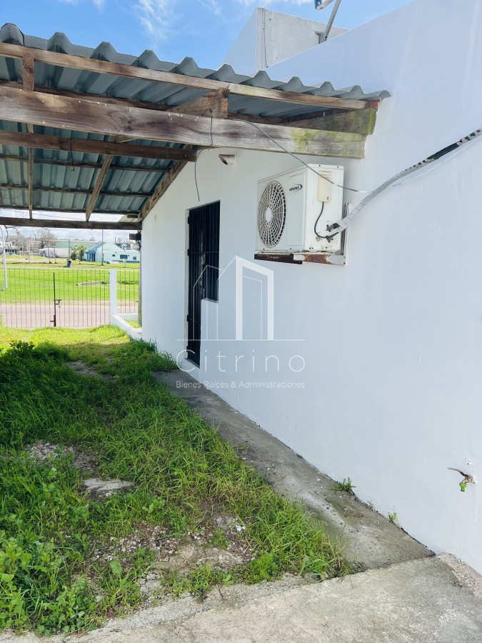 Casa ID.2022 - Alquiler Casa 2 dormitorios - Maldonado.
