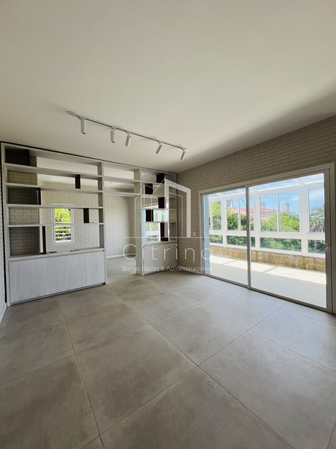 Casa ID.1386 - Venta de Casa Espectacular Zona Faro-Punta del Este.