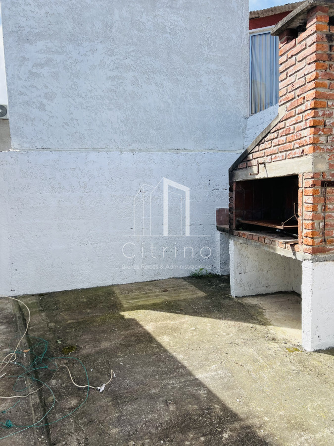 Casa ID.2022 - Alquiler Casa 2 dormitorios - Maldonado.