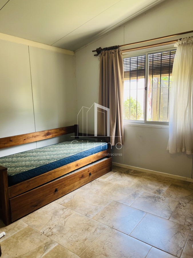Casa ID.1474 - Venta de Casa en Balneario Bs. As. a 200 mts del Mar.