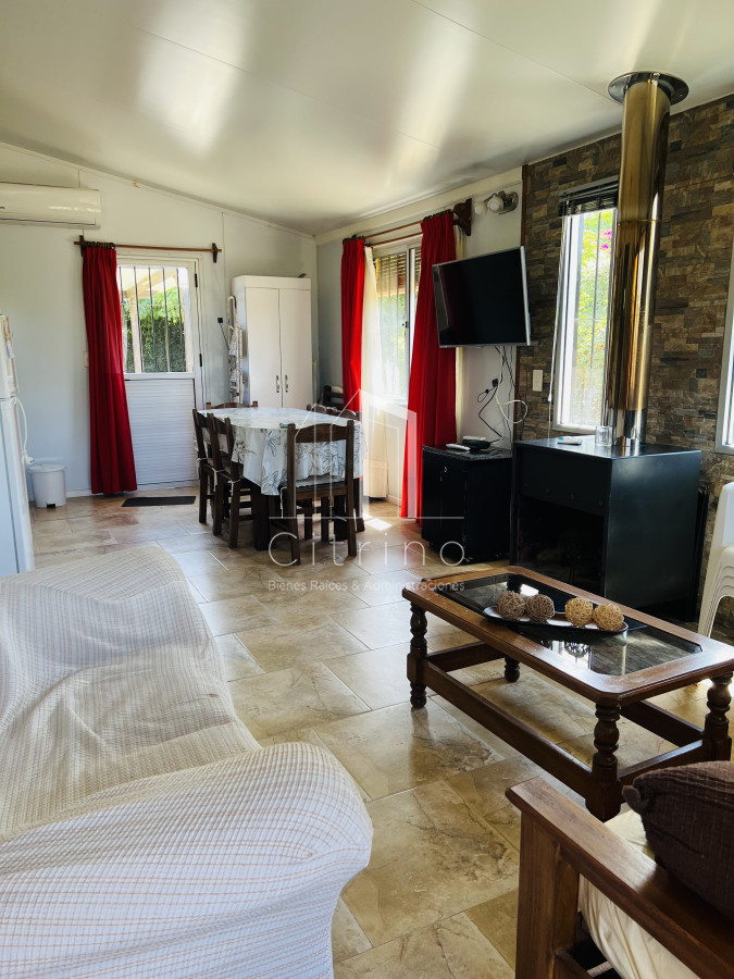 Casa ID.1474 - Venta de Casa en Balneario Bs. As. a 200 mts del Mar.