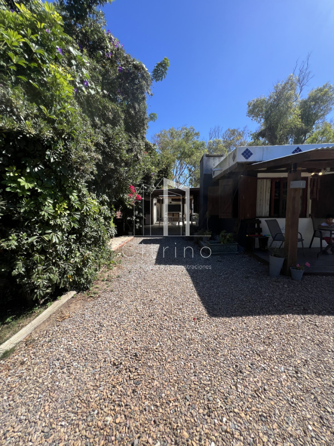 Casa ID.1538 - Venta y alquiler de hermosa casa en Balneario BS. AS.