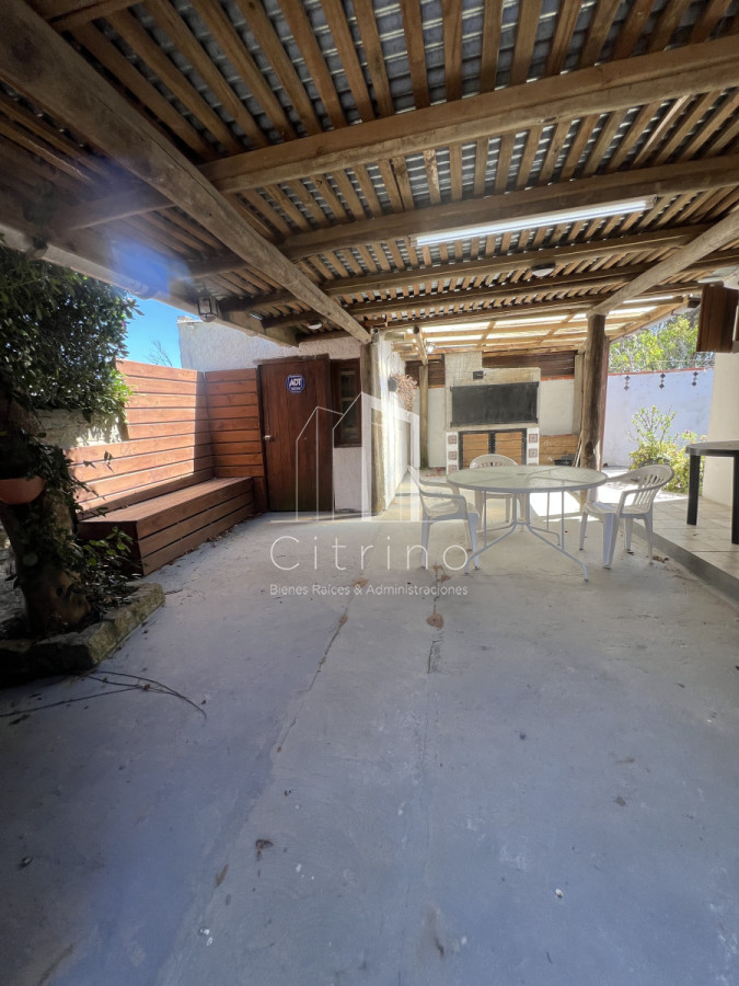 Casa ID.1538 - Venta y alquiler de hermosa casa en Balneario BS. AS.