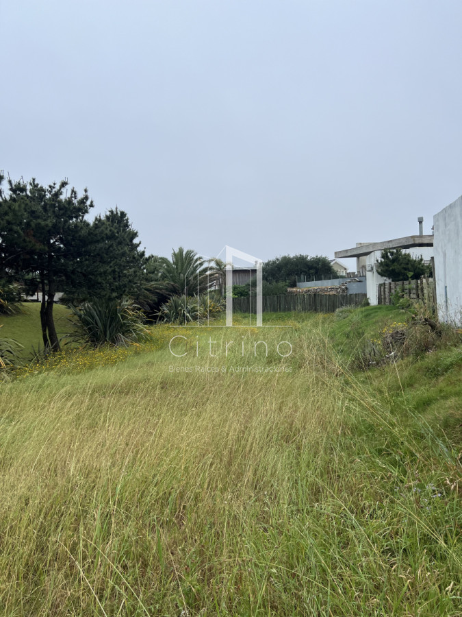 Terreno ID.1330 - Venta de Terreno en Montoya a 50 mts del Mar.