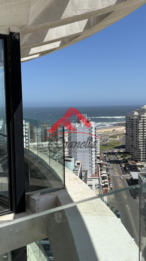 Apartamento ID.2232 - En alquiler departamento de 3 suite con vista al mar 