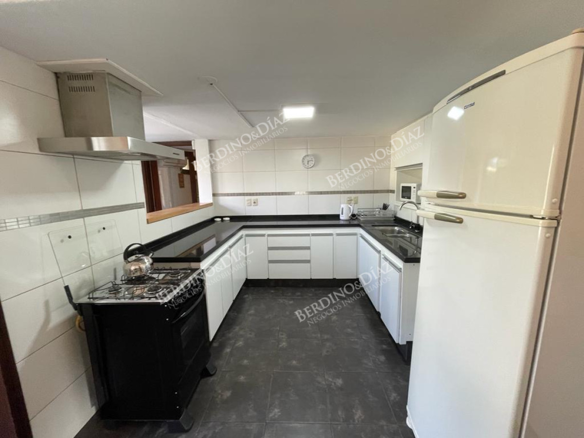 Casa ID.2658 - En venta y alquiler casa en Punta del Este 