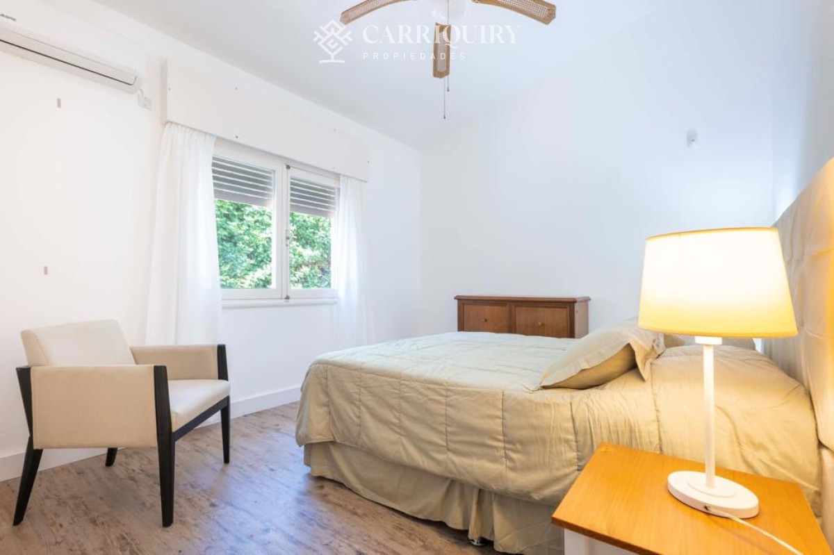 Casa ID.7285/Casa,-Alquiler-anual,-1-dormitorio,-El-Tesoro,-La-Barra,-Uruguay - En alquiler casa de 3 dormitorios más dependencia de servicio Punta del Este 