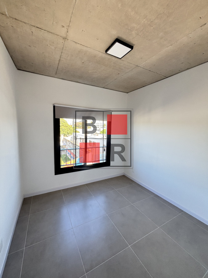 Apartamento ID.1315 - Alquiler anual apartamento 2 dormitorios Maldonado 