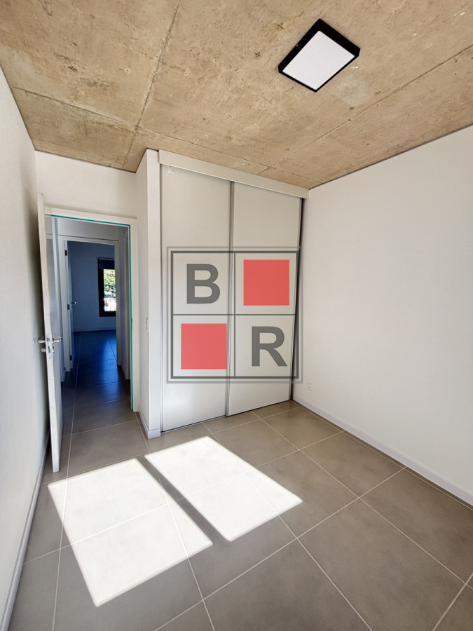 Apartamento ID.1315 - Alquiler anual apartamento 2 dormitorios Maldonado 