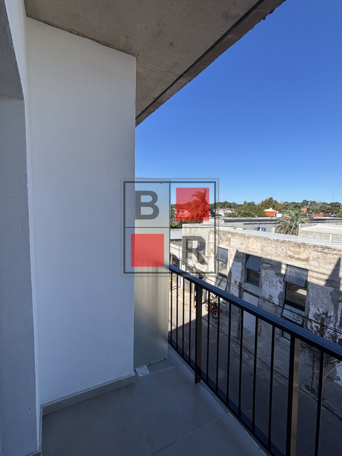 Apartamento ID.1315 - Alquiler anual apartamento 2 dormitorios Maldonado 