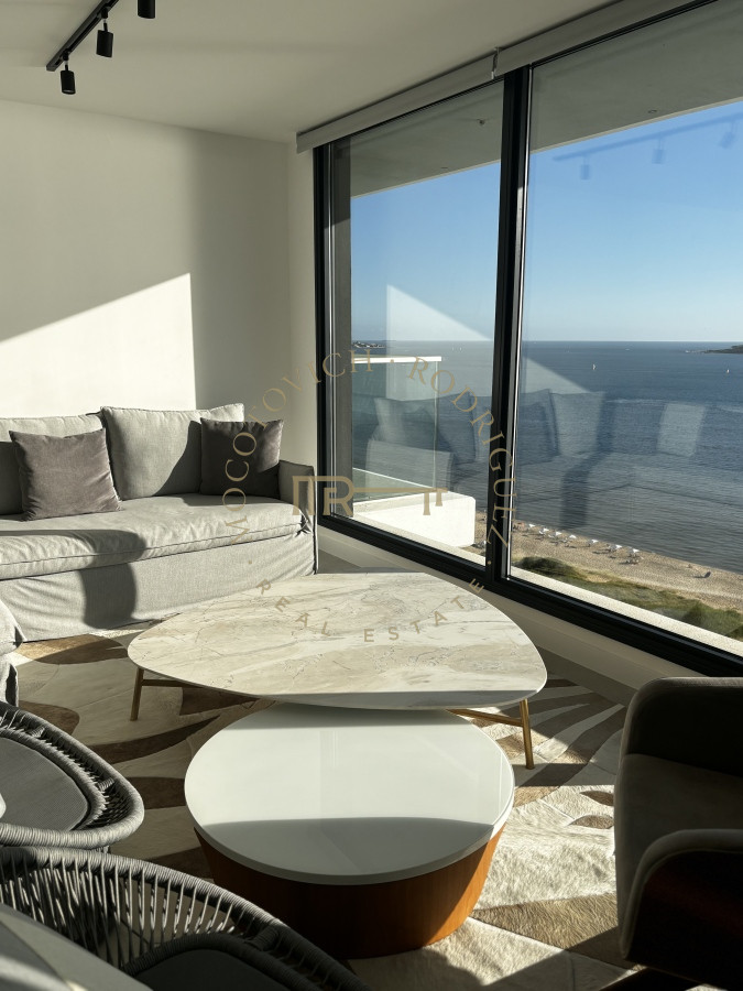 Apartamento ID.2942 - En venta departamento de 3 dormitorios Playa Mansa 