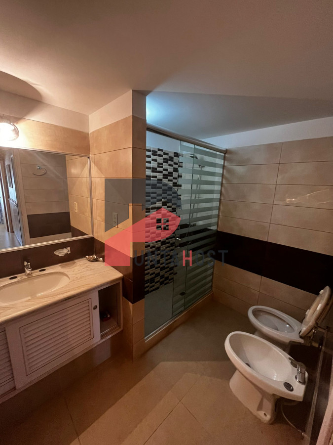 Apartamento ID.53 - En venta y alquiler  apartamento de 3 dormitorios, playa Mansa 